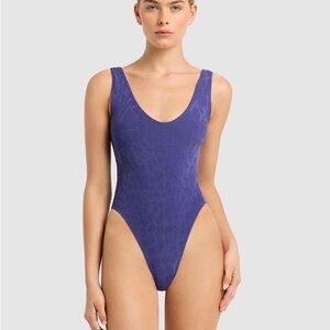 Bond-eye Mara one piece